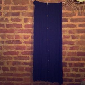 Black maxi skirt with buttons